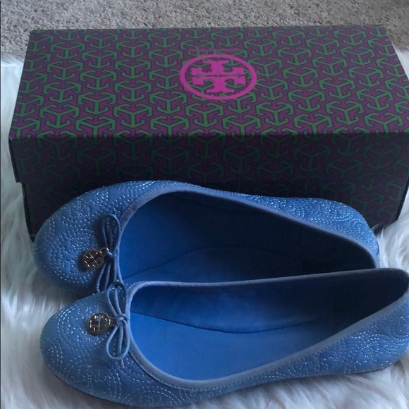 Tory Burch 🥿 - Picture 2 of 5